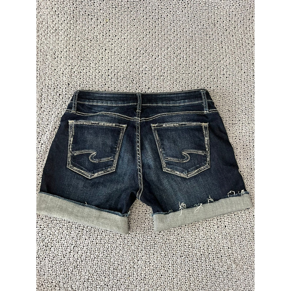 Silver jeans custom cut dark wash blue size 30w